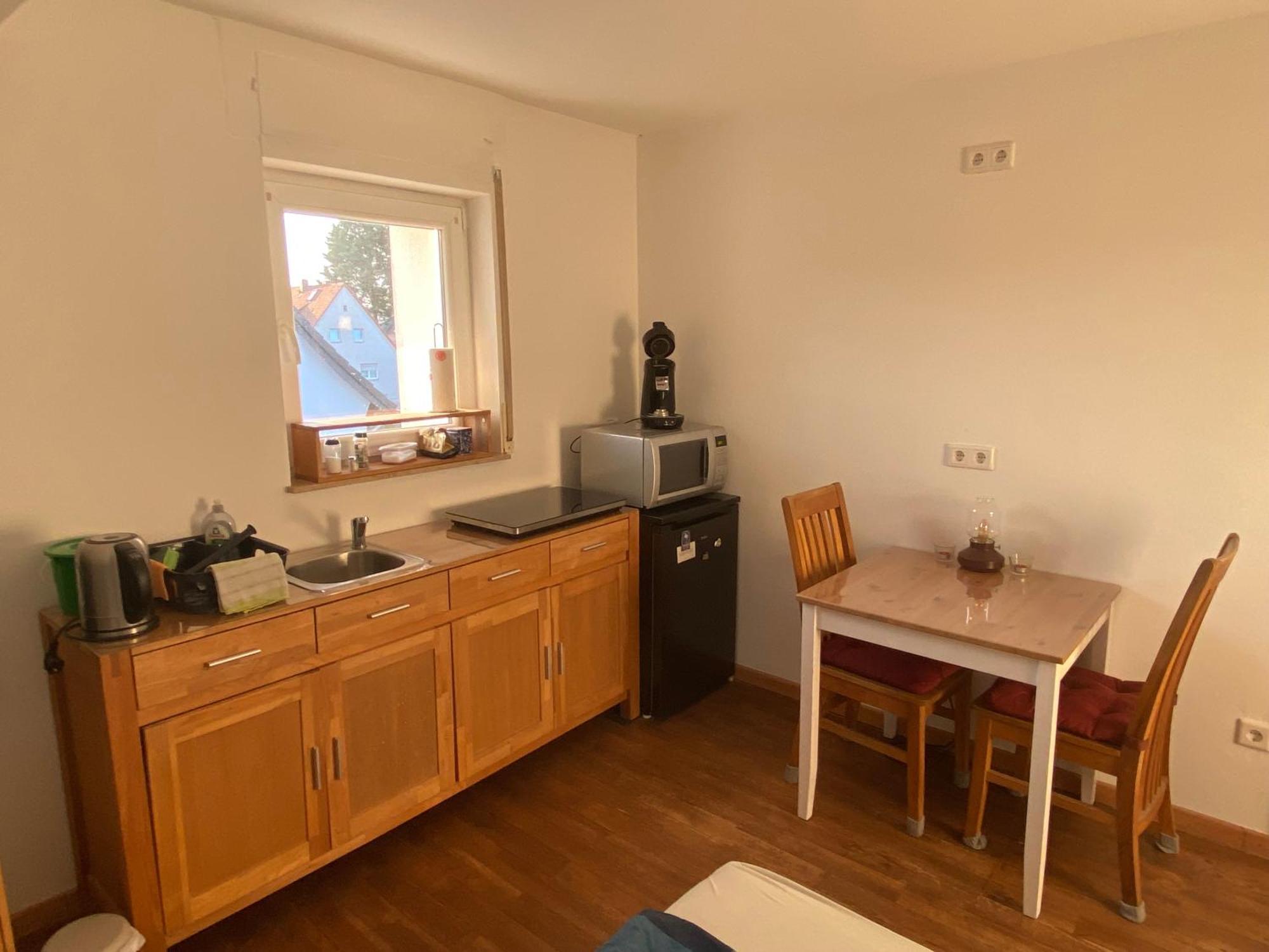 Westpark Appartment - 15Min Zum Zentrum Нюрнберг Экстерьер фото